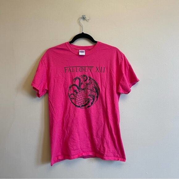 Fallout Xll Vintage M short sleeve t-shirt pink dragon Gildan cotton video game - Picture 1 of 7